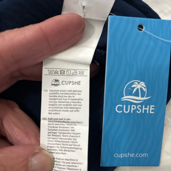 Cupshe Navy Crisscross Halter Tank Top - Picture 3 of 8